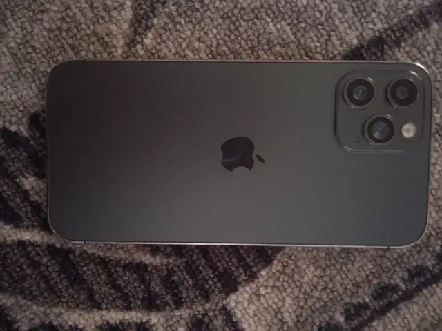 Apple iPhone 12 Pro Max, 512 gb, Silver, Спитамен