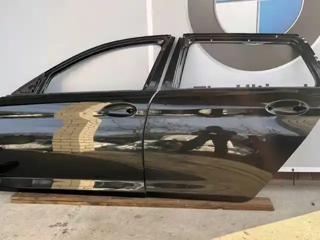 Дверь передний задний левый от BMW G30, Худжанд