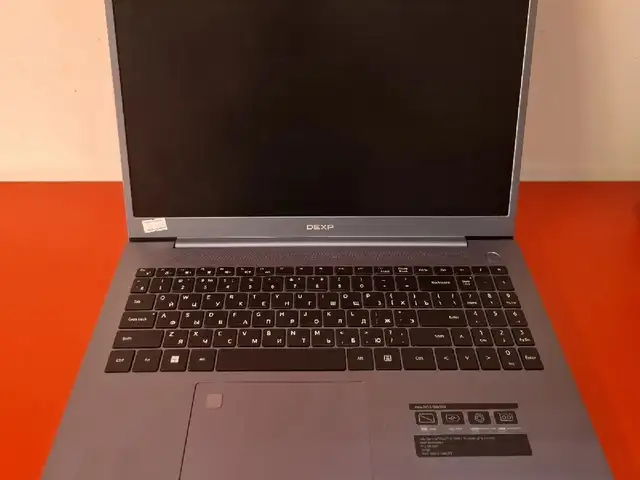 Ноутбук DEXP core i5-1235U Ram 16G SSD 512G, Душанбе