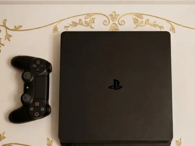 Игровая приставка Sony playstation 4 slim, Душанбе