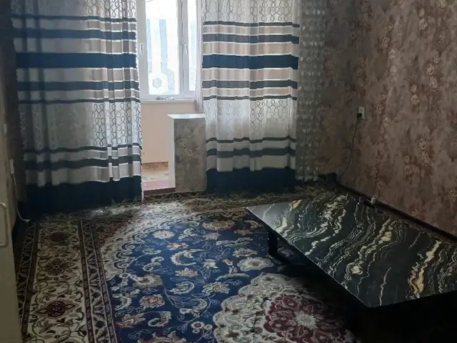 1-комн. квартира, 5 этаж, 50 м², 12 мкр, Худжанд