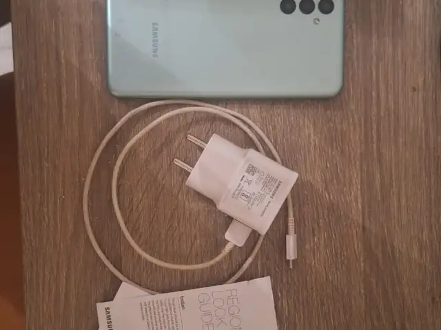 Samsung Galaxy M13 4/64, Душанбе