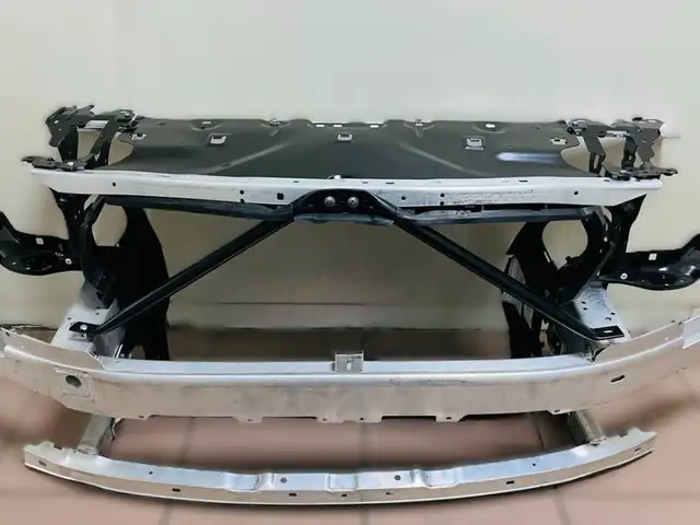 Передняя панель bmw g30, Худжанд