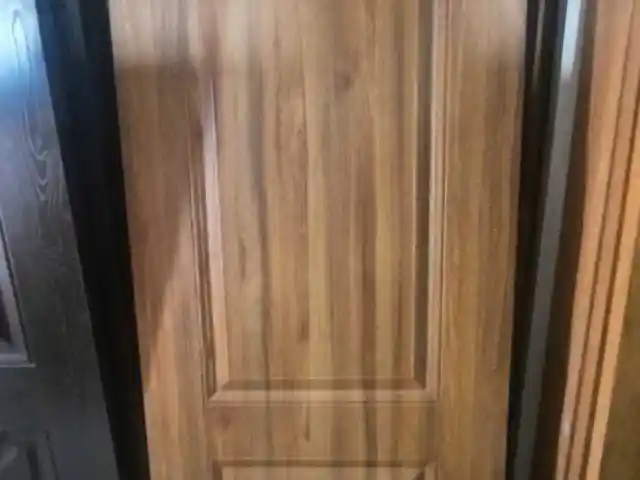 Дверь, Душанбе