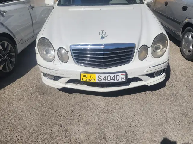 Mercedes-Benz E class