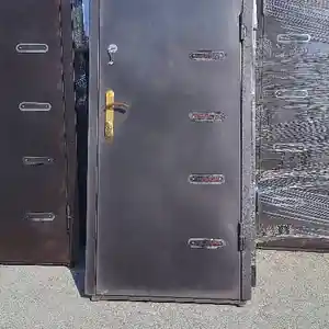 Дверь, Душанбе