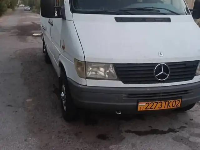 Микроавтобус Mercedes-Benz Sprinter, 2000, Худжанд