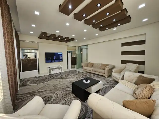4-комн. квартира, 4 этаж, 240м², Шохмансур, Душанбе