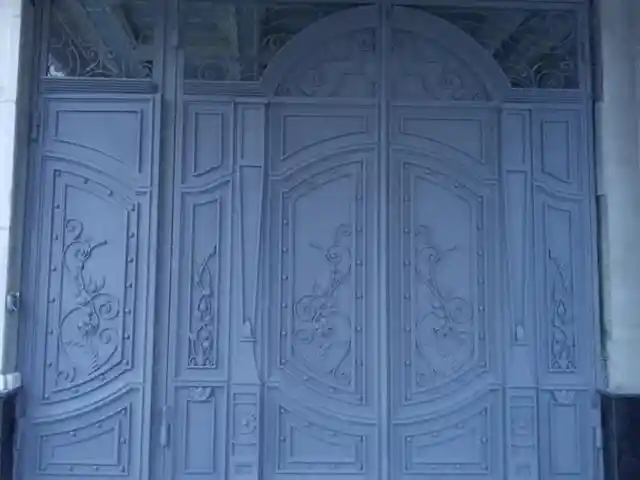 Дарвоза, Душанбе