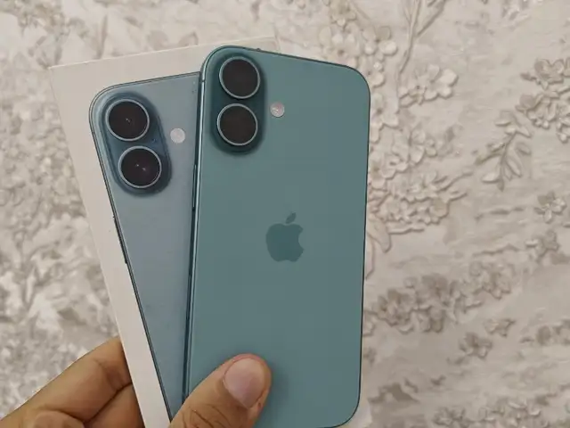 Apple iPhone 16, 128 gb, Ultramarine, Душанбе
