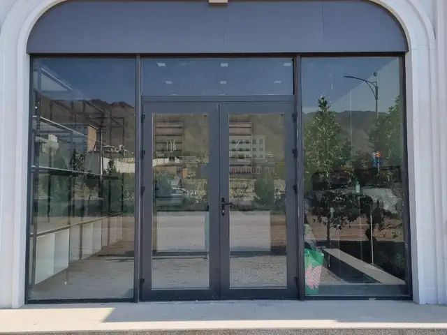 Помещение под свободное назначение, 30м², 18 мкр орентир обл гаи, Худжанд