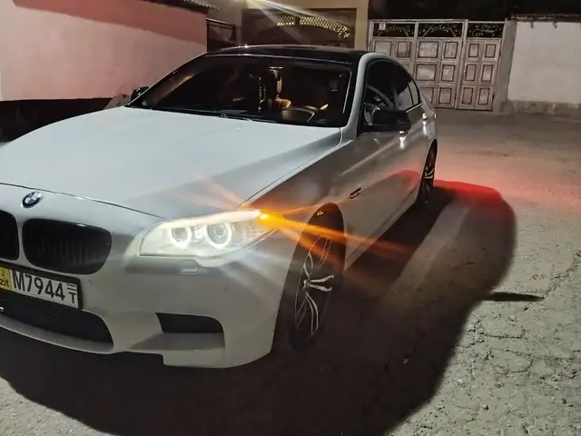 BMW M5