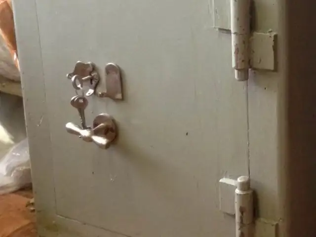 Установка и вскрытие замков дверей и сейфов, Варзоб - 8