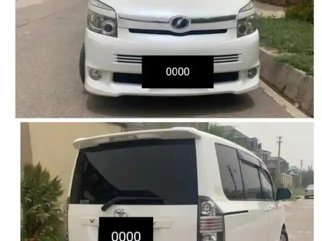 Задние не тонированные стекла на Toyota Voxy, Душанбе