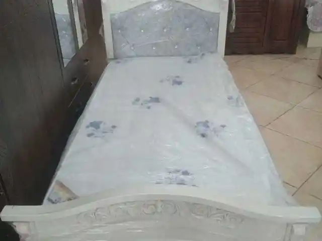 Кровать односпальная, Душанбе