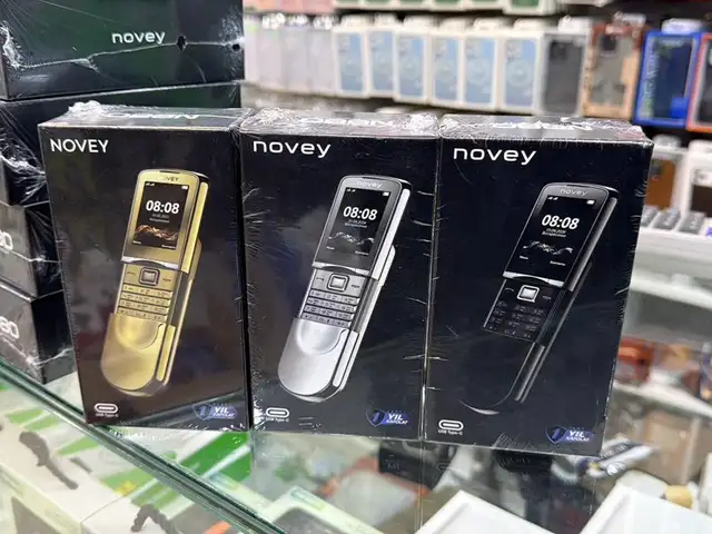 Novey 880, Хуҷанд