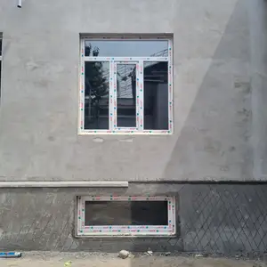 Окна, Худжанд
