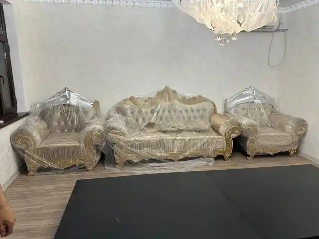 Диван с креслами, Душанбе
