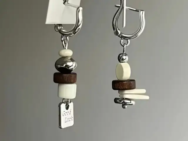 Серьги изящные, Душанбе
