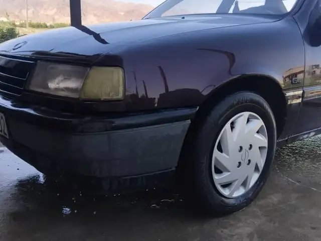 Opel Vectra A