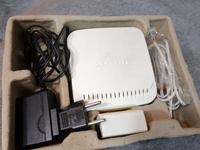 Модем ADSL2+ modem/router, Худжанд