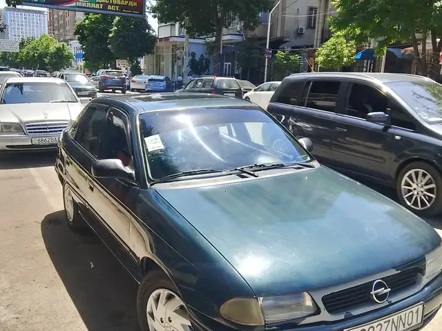 Opel Astra F