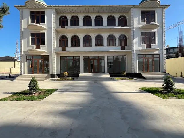 Помещение под свободное назначение, 360м², гардиши идораи натариус, Бохтар (Курғон-Теппа)