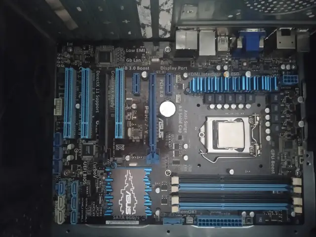 Материнская плата ASUS p8h77-v + процессор core i3 3220, Душанбе
