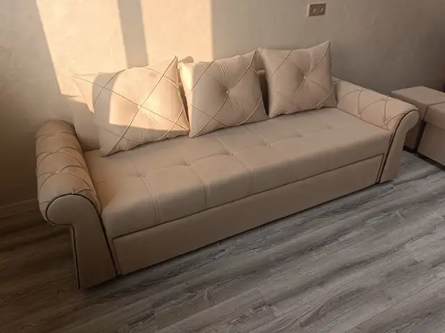 Диван, Худжанд