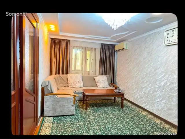 2-комн. квартира, 2 этаж, 70м², 20 мкр, Худжанд