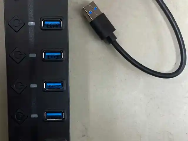 USB3.0 -Hub, Душанбе