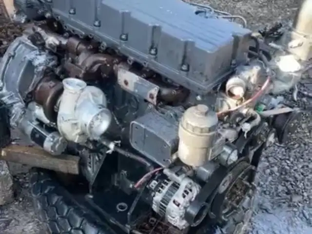 Головка Мотора D6GA R300LC, Душанбе