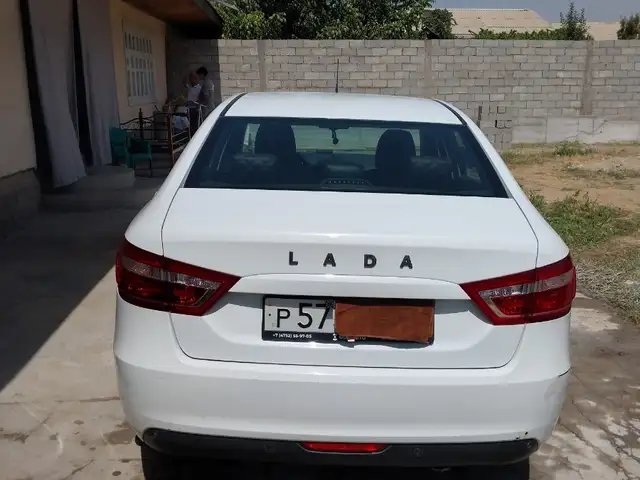 Lada (ВАЗ) Vesta