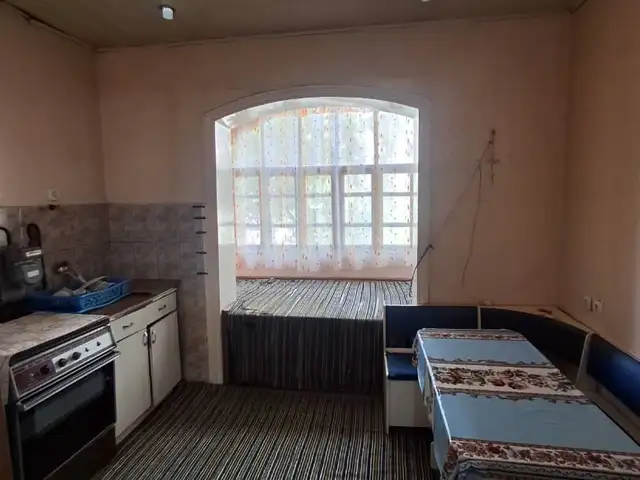 2-комн. квартира, 2 этаж, Гулистон Панчшанбе, Худжанд