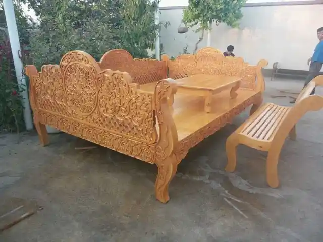 Тапчан, Душанбе
