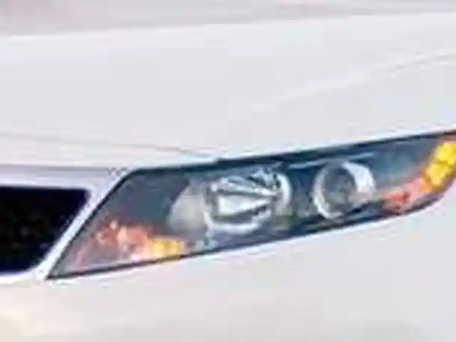 Передняя Фара Kia K5 Optima, Хуҷанд