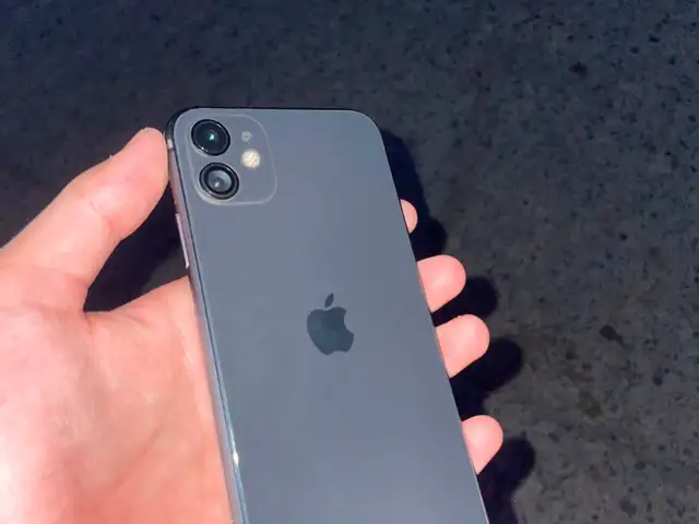 Apple iPhone 11, 128 gb, Black, Шаҳринав