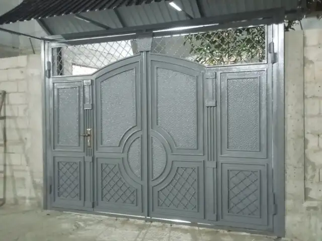 Дарвоза, Душанбе