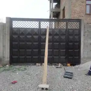 Ворота, Душанбе