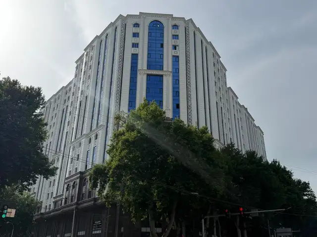 1-комн. квартира, 17 этаж, 80 м², И.Сомони, Душанбе