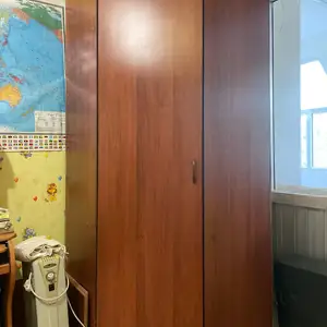 Угловой шифоньер, Турсунзода