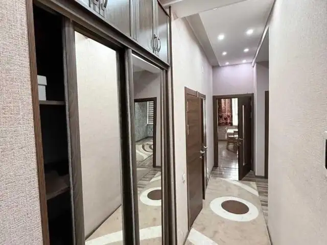 3-комн. квартира, 4 этаж, 90м², сомони, Душанбе