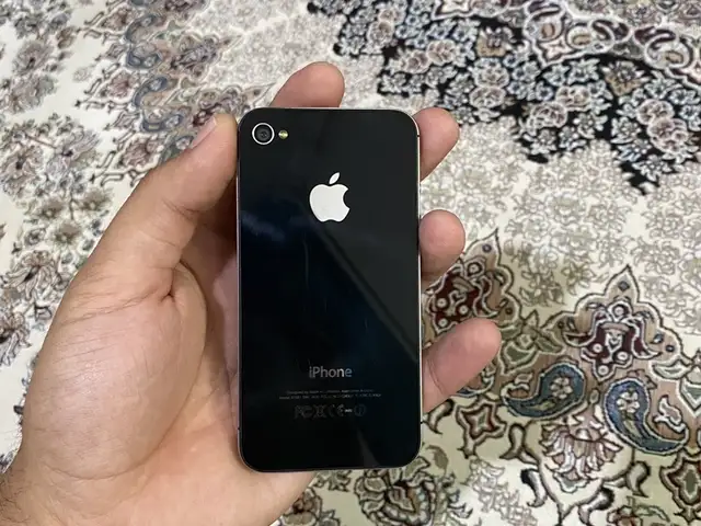 Apple iPhone 4s, 16 gb, Душанбе
