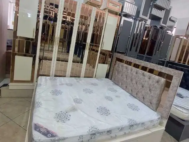Спальный гарнитур, Душанбе