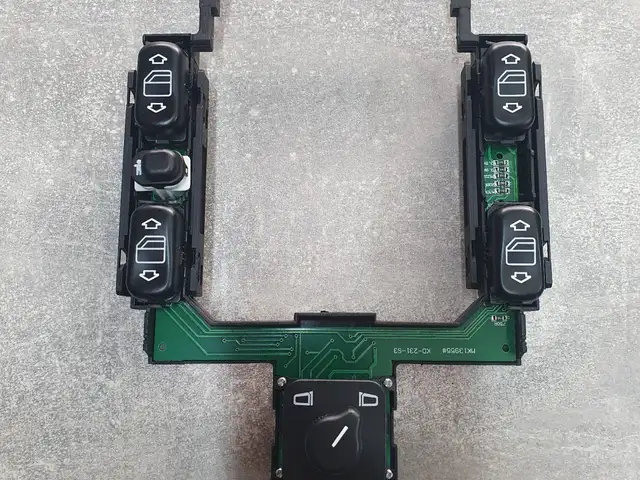 Кнопка стеклоподъёмников w210, Хуҷанд