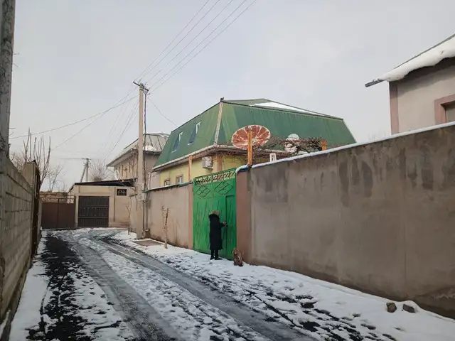 2 этажн. 5-комн. дом, 6 соток, ноҳияи Шоҳмансур, Душанбе