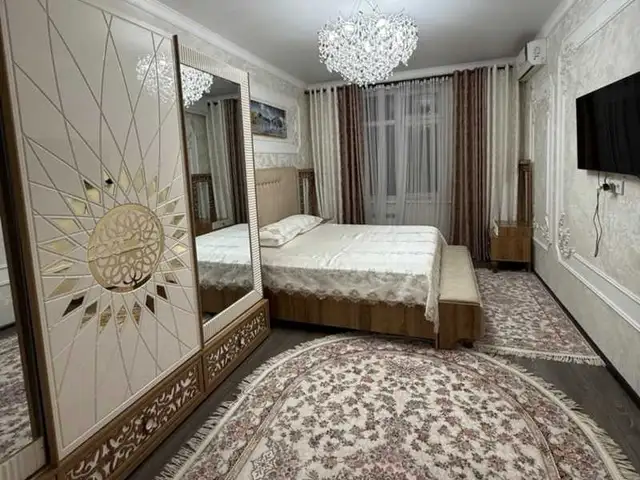 3-комн. квартира, 11 этаж, 90м², И. Сомони, Душанбе