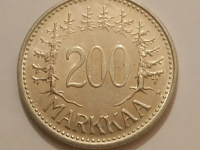 Серебряная 200 марок 1956 года, Душанбе