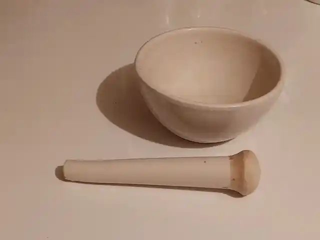 Ступка с пестиком фарфоровая, Душанбе