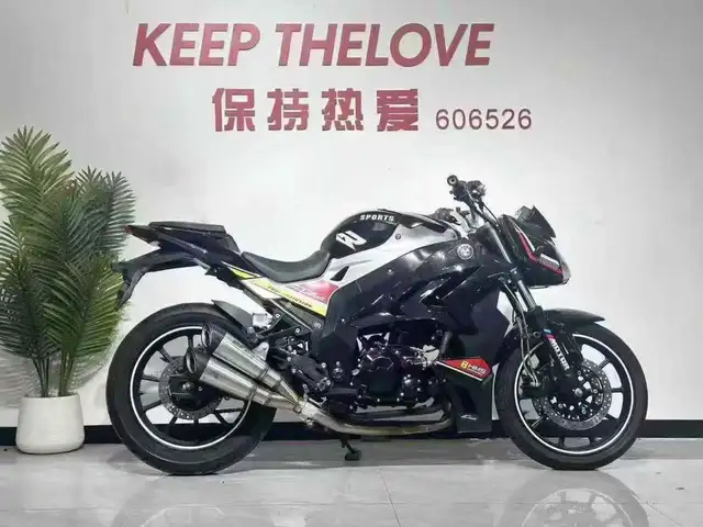 Мотоцикл BMW 400RR, Душанбе
